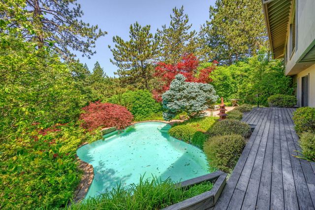 1630 NW Olmar Drive, Grants Pass, OR 97526