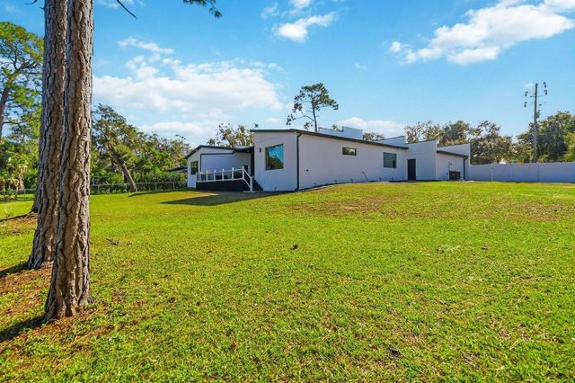 4 LOTUS LAKE DRIVE, Casselberry, FL 32707