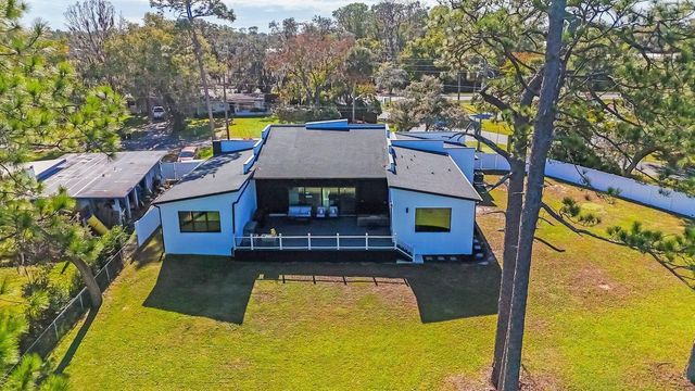 4 LOTUS LAKE DRIVE, Casselberry, FL 32707