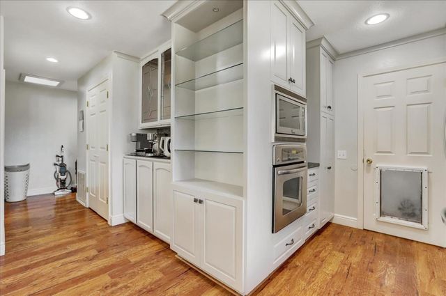 11385 Francis Dr, Grass Valley, CA 95949