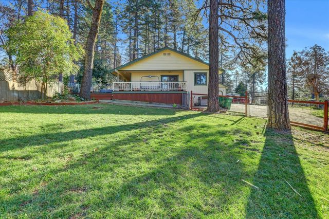 11385 Francis Dr, Grass Valley, CA 95949