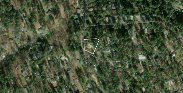 11385 Francis Dr, Grass Valley, CA 95949