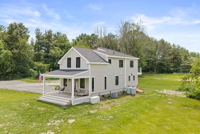 32 County St, Lakeville, MA 02347