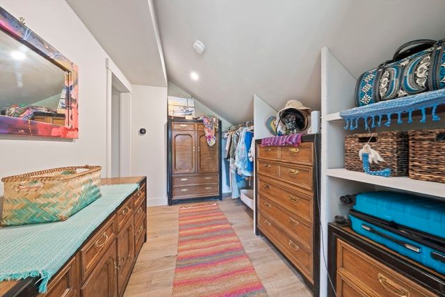 32 County St, Lakeville, MA 02347