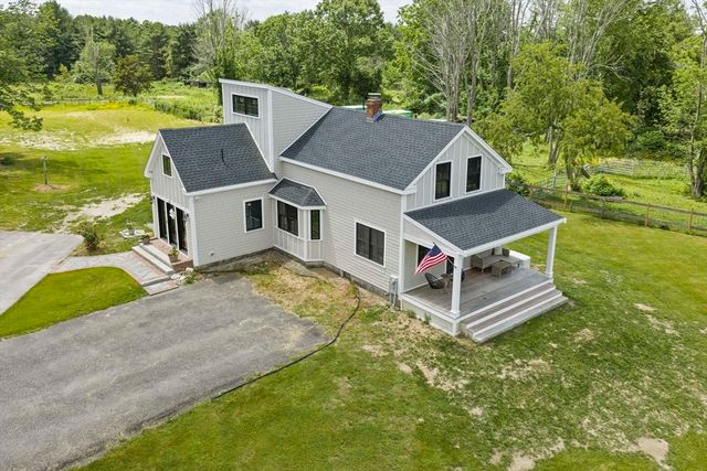 32 County St, Lakeville, MA 02347