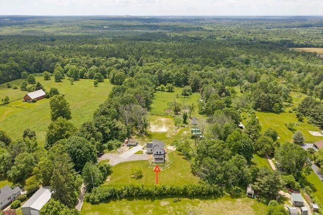 32 County St, Lakeville, MA 02347