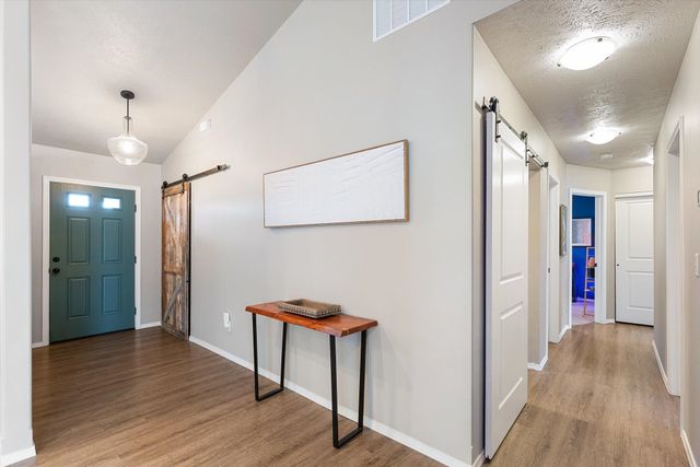 1910 W Maxine Ave, Spokane, WA 99208