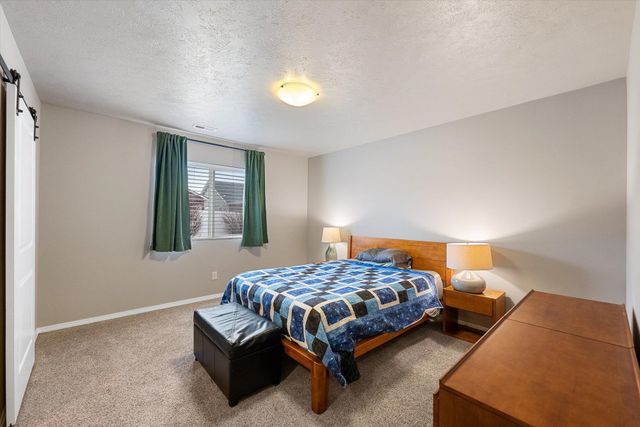 1910 W Maxine Ave, Spokane, WA 99208