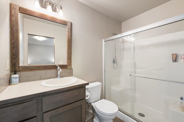 1910 W Maxine Ave, Spokane, WA 99208