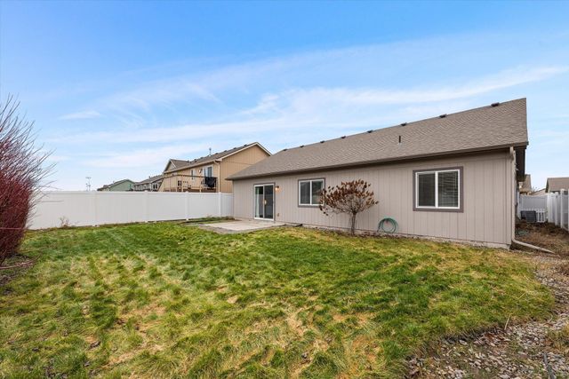 1910 W Maxine Ave, Spokane, WA 99208