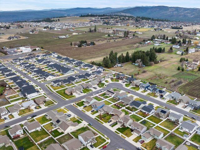 1910 W Maxine Ave, Spokane, WA 99208