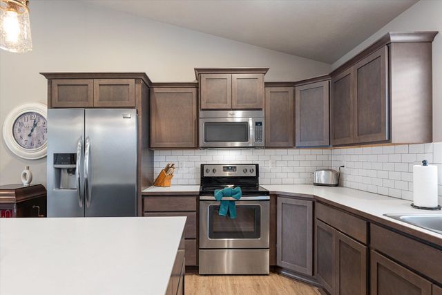 1910 W Maxine Ave, Spokane, WA 99208