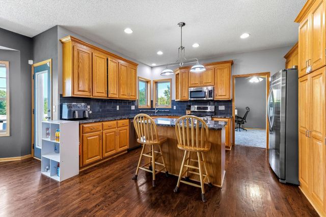 22633 Zion Parkway NW, Bethel, MN 55005