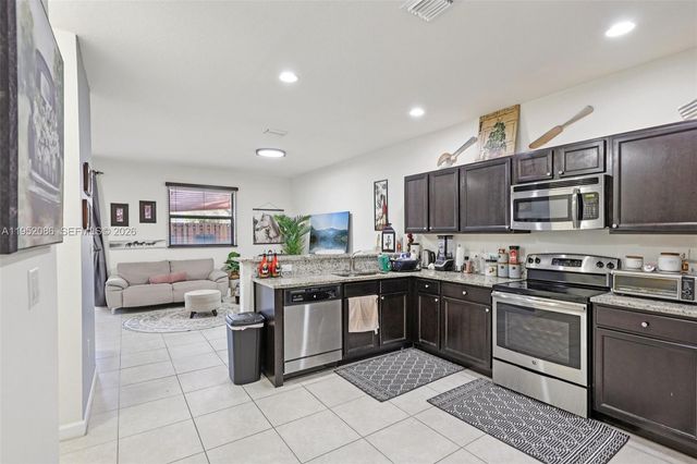 11746 SW 151st Ave, Miami, FL 33196