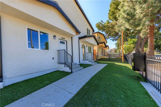 1642 Murchison St, Los Angeles, CA 90033
