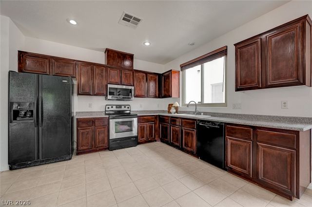 5893 Wildhorse Ledge Avenue, Las Vegas, NV 89131