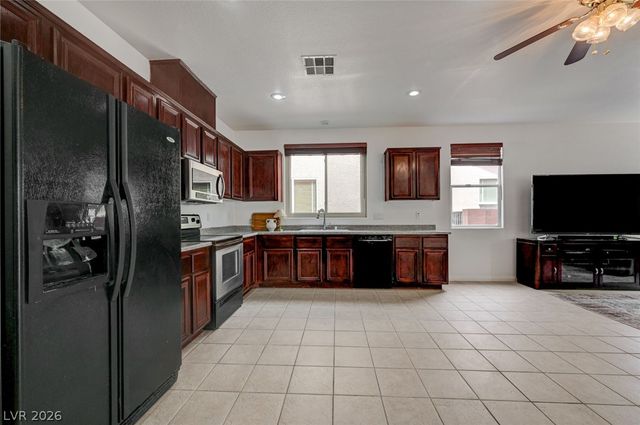 5893 Wildhorse Ledge Avenue, Las Vegas, NV 89131