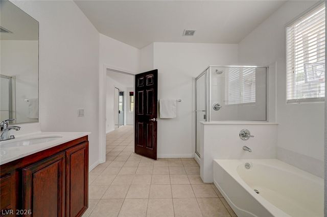 5893 Wildhorse Ledge Avenue, Las Vegas, NV 89131