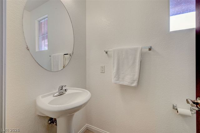 5893 Wildhorse Ledge Avenue, Las Vegas, NV 89131