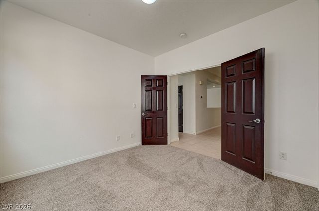5893 Wildhorse Ledge Avenue, Las Vegas, NV 89131