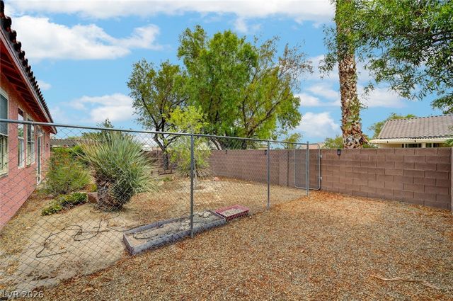 5893 Wildhorse Ledge Avenue, Las Vegas, NV 89131