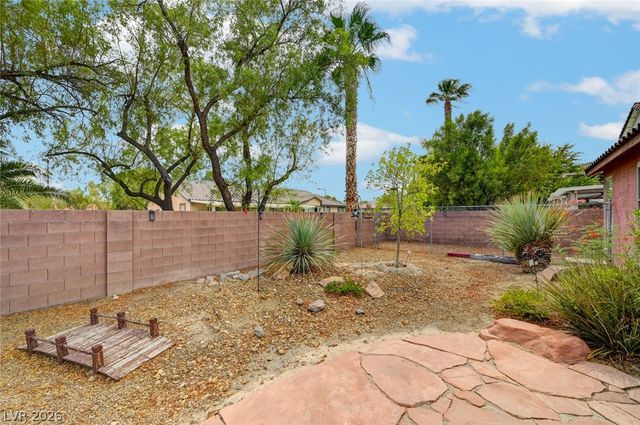 5893 Wildhorse Ledge Avenue, Las Vegas, NV 89131