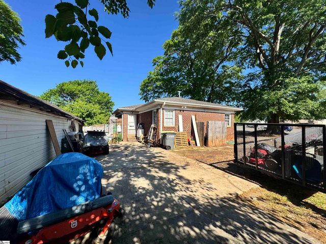 507 Cedar Lane Road, Greenville, SC 29611