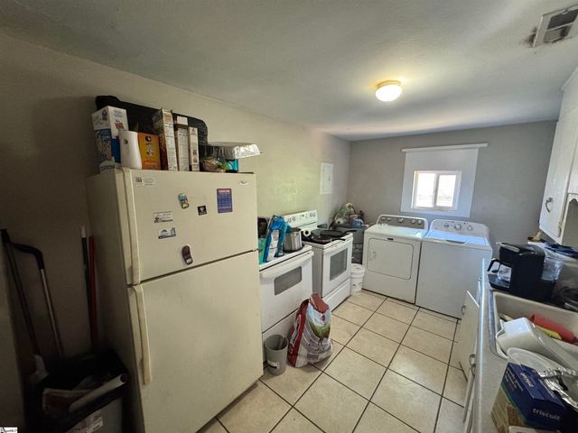 507 Cedar Lane Road, Greenville, SC 29611