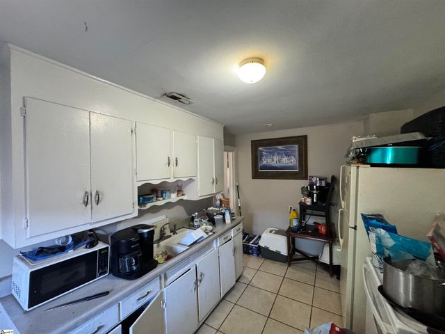 507 Cedar Lane Road, Greenville, SC 29611