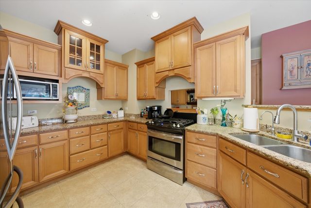 17305 W 145th Street, Lockport, IL 60441