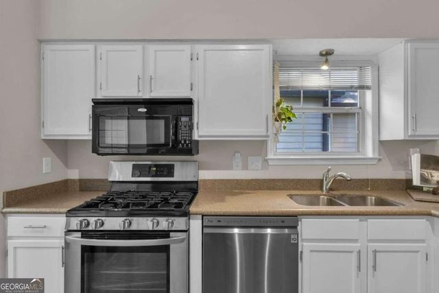8910 S Somerset Lane, Alpharetta, GA 30004