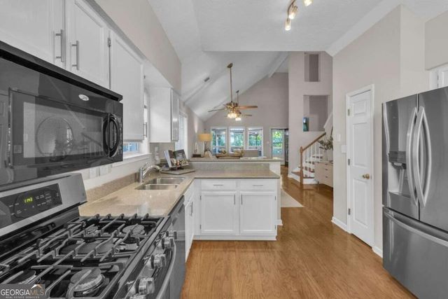 8910 S Somerset Lane, Alpharetta, GA 30004