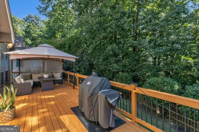 8910 S Somerset Lane, Alpharetta, GA 30004