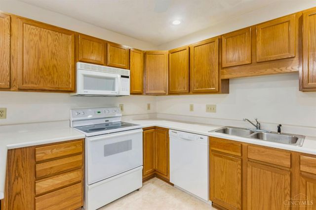 4911 N Arbor Woods Court, Green Twp, OH 45248