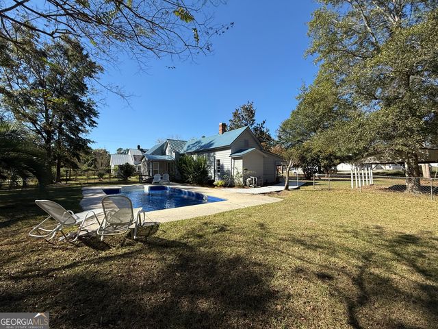 405 Monroe Street, Garfield, GA 30425