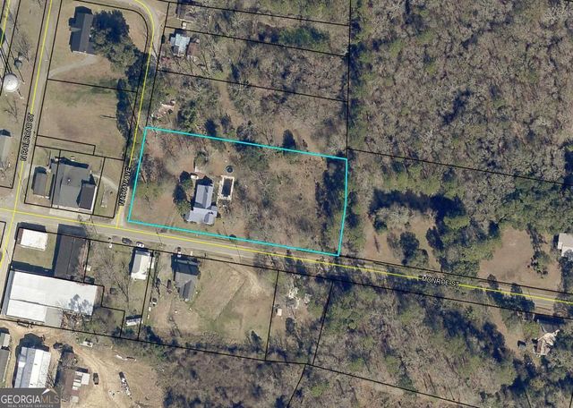 405 Monroe Street, Garfield, GA 30425