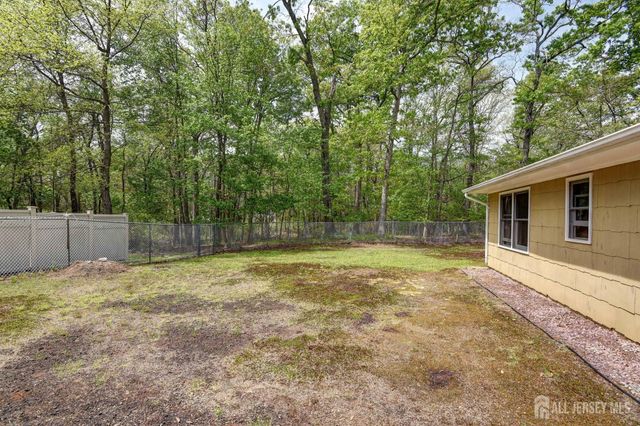 61 Avenue I Avenue, Monroe, NJ 08831