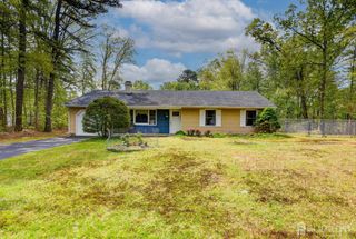61 Avenue I Avenue, Monroe, NJ 08831