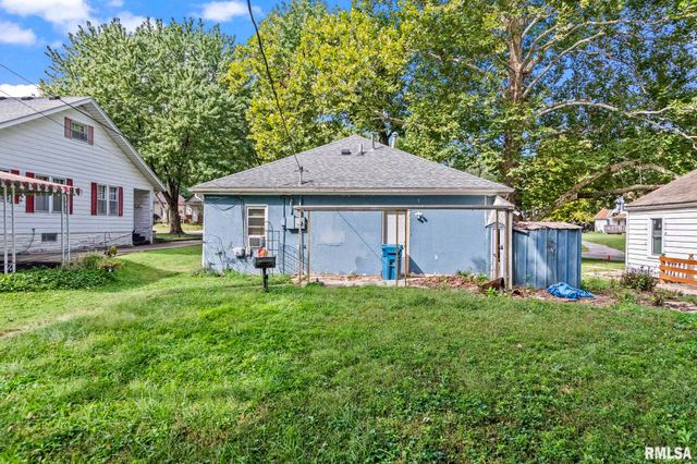 1328 N Ledlie Avenue, Springfield, IL 62702