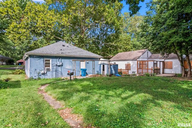 1328 N Ledlie Avenue, Springfield, IL 62702