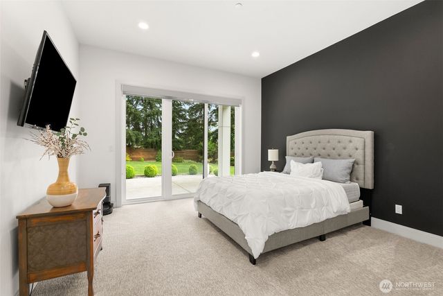9824 Fruitland Avenue E, Puyallup, WA 98373
