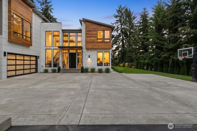 9824 Fruitland Avenue E, Puyallup, WA 98373
