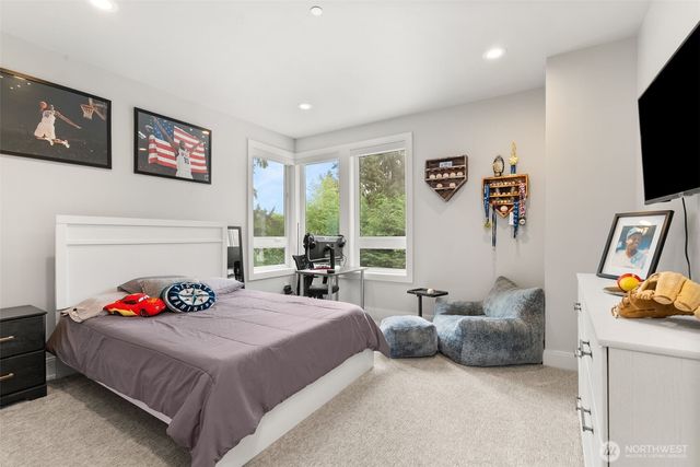 9824 Fruitland Avenue E, Puyallup, WA 98373