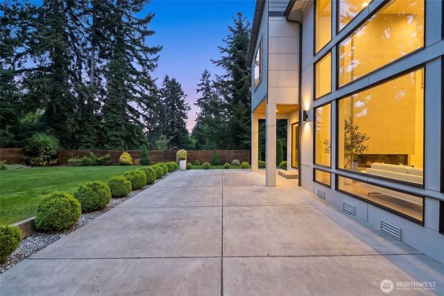 9824 Fruitland Avenue E, Puyallup, WA 98373
