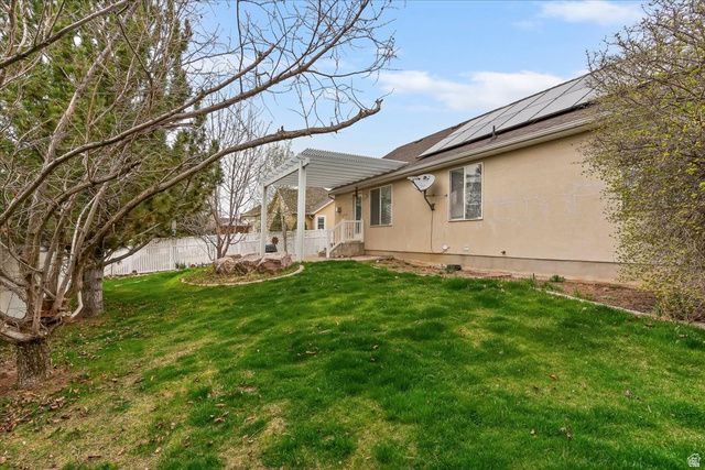 1857 W 2575 S, Syracuse, UT 84075