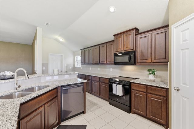 12000 Castleford Way, Fort Worth, TX 76036