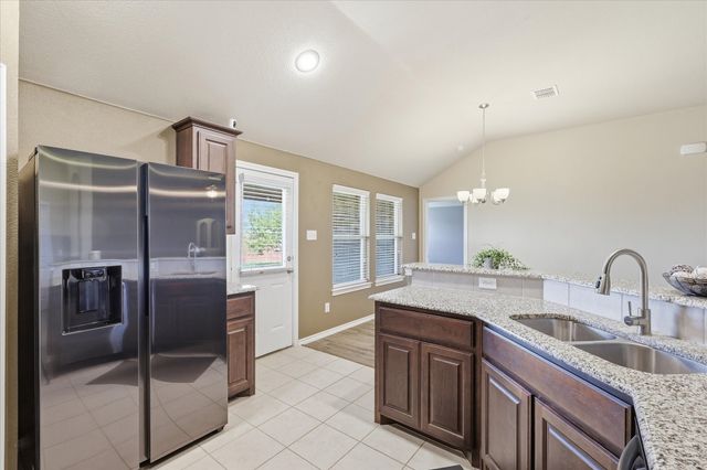 12000 Castleford Way, Fort Worth, TX 76036