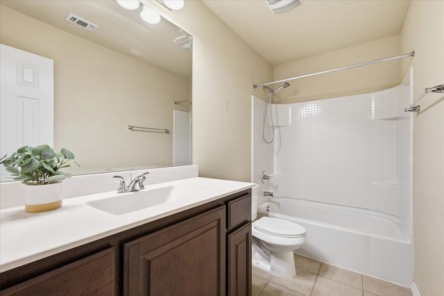 12000 Castleford Way, Fort Worth, TX 76036