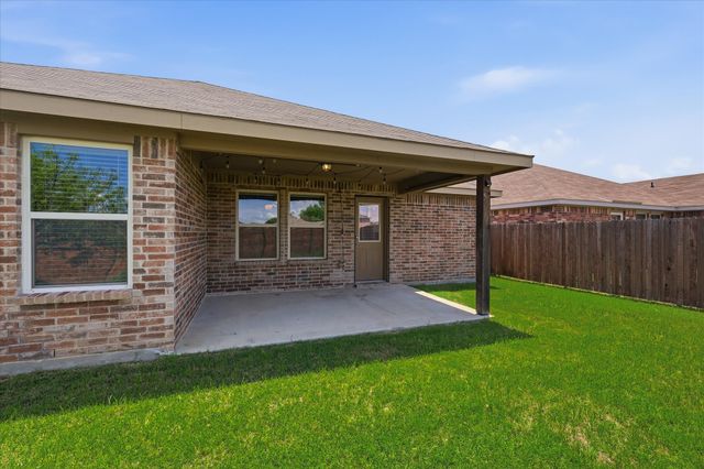 12000 Castleford Way, Fort Worth, TX 76036