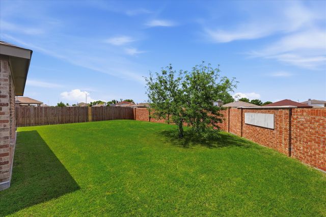 12000 Castleford Way, Fort Worth, TX 76036